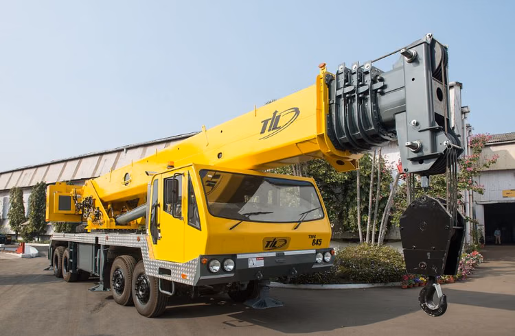 AUTOCAR professional